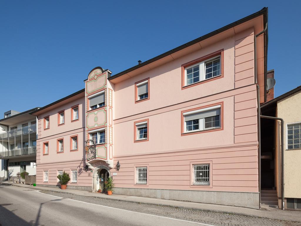 Hotel Schlair Kremsmuenster Exterior photo